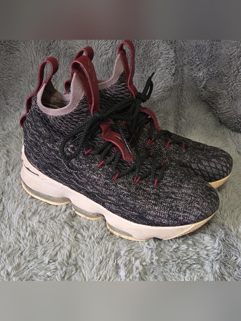 Women’s Knit High-Top Sneakers in Black and Burgundy